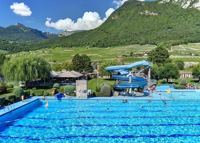 Camping De La Piscine